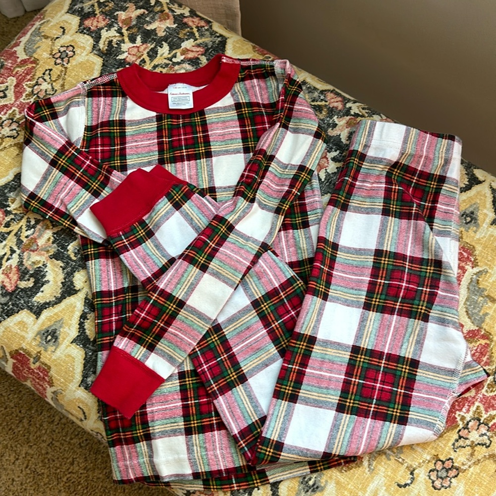 Hanna Andersson EUC plaid pajamas size 8 (130)